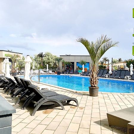 Sophie Apartment Spa N Pool Beach Resort Năvodari Eksteriør billede